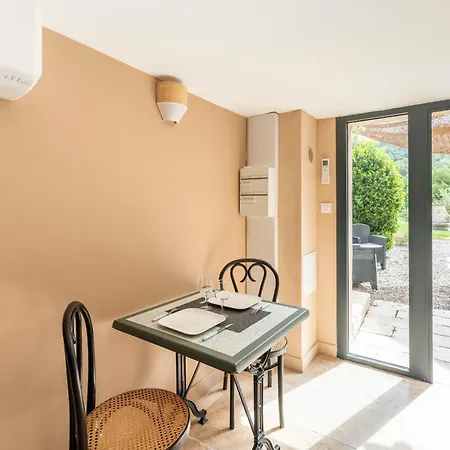 Maison Marvic, Le Laurier T2 Apt